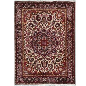 فرش دستباف درحدنو هريس طرح لچک و ترنج