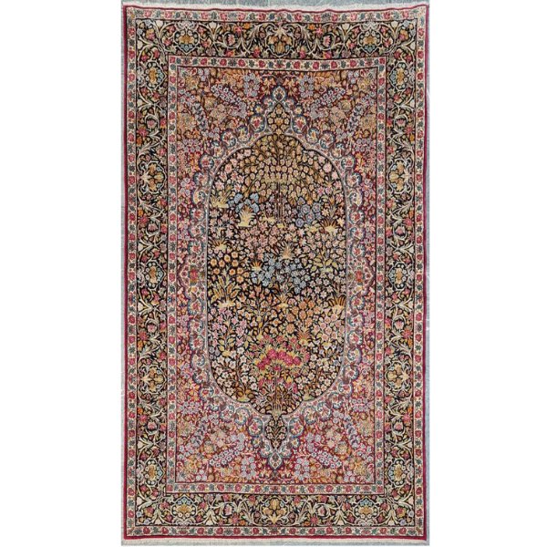 فرش دستباف آنتیک کرمان طرح قاب درختي